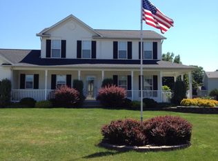 1515 Willowood Ct, Painesville, OH 44077