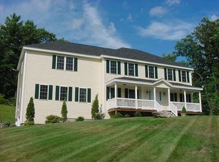 309 Reservoir Rd, Lunenburg, MA 01462