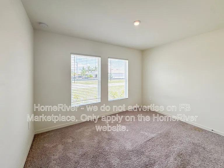 1822 NW 27th Ter — Photo 16