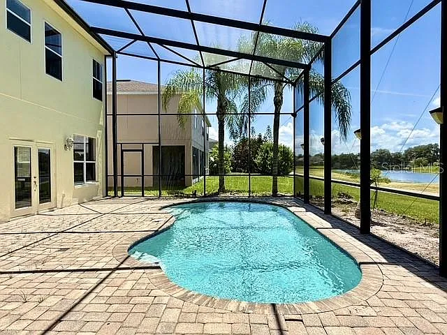 2300 The Oaks Blvd — Photo 48