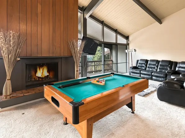872 Sierra Vista Dr APT 25, Twin Peaks, CA 92391