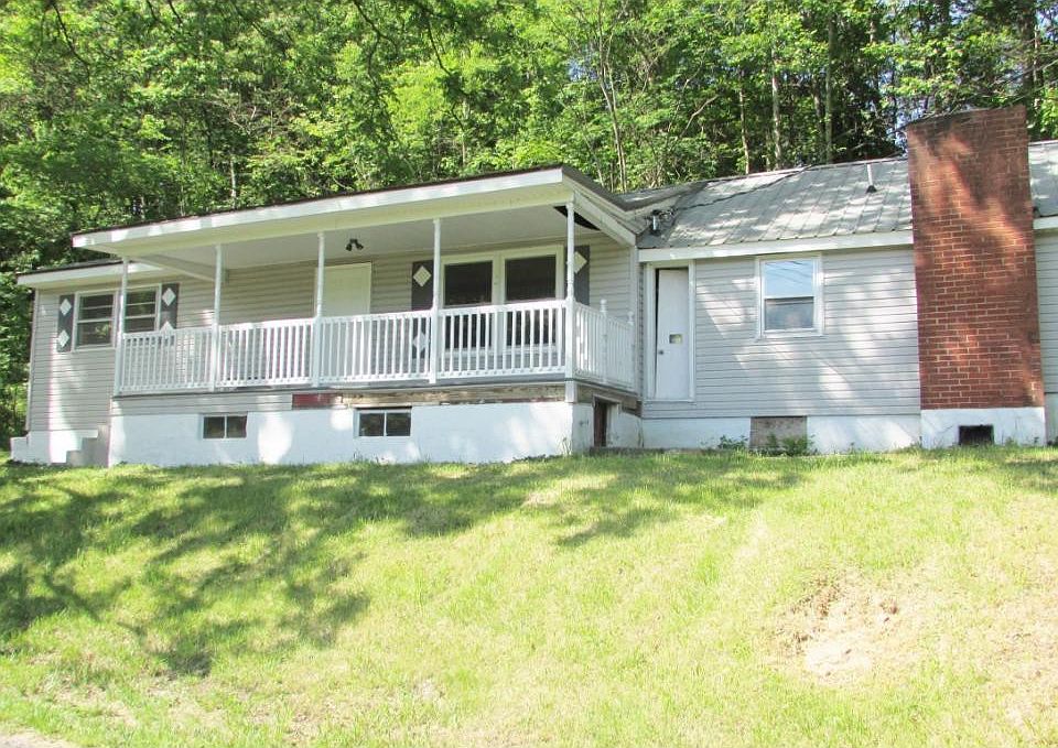 1st image of 223 Bowers Ln