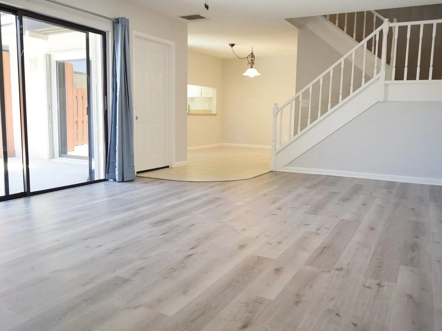 2 bed, 2.5 bath, 1344 sqft, $2,250 — Photo 3