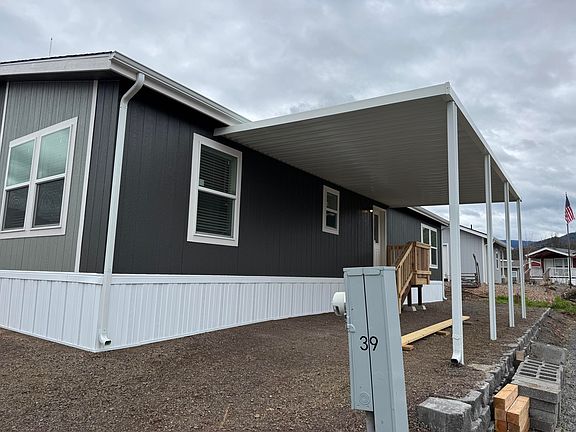 4th image of 1 Corral Ln Unit 39