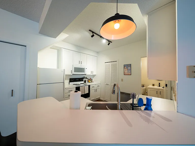 4275 Merrimac Ln N #21 — Photo 7
