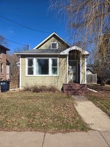 719 6th St W, Ashland, WI, 54806