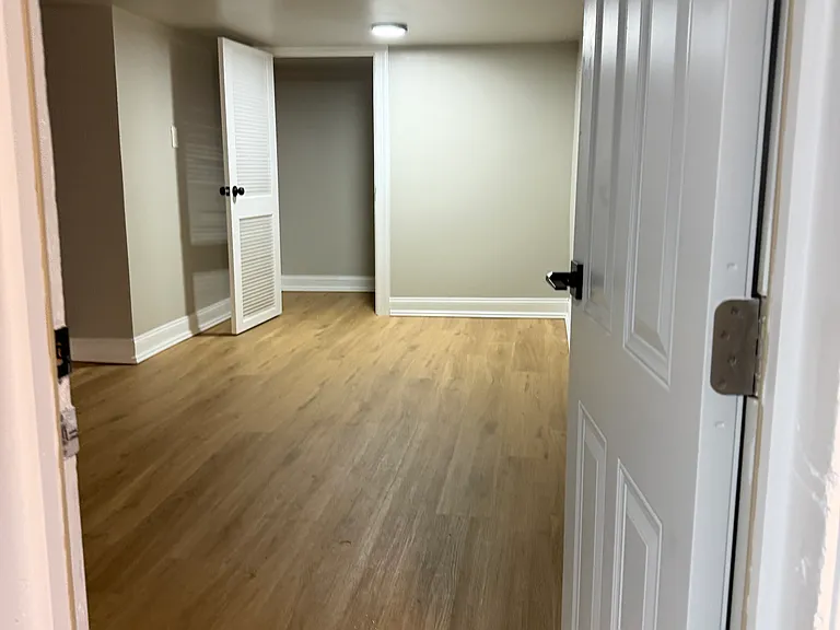 521 Wood St — Photo 43
