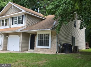 1417 S Farmview Dr, Dover, DE 19904