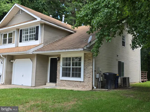 1417 S Farmview Dr, Dover, DE 19904