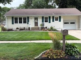 435 7th Ave SE, Le Mars, IA 51031