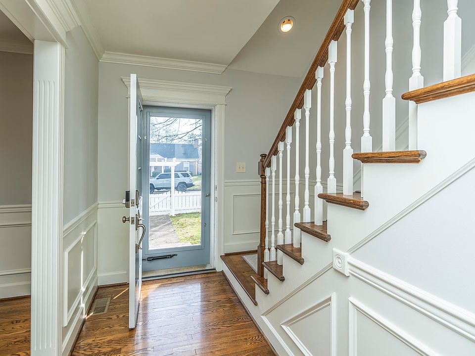 403 Queensway Dr, Lexington, KY 40502 Zillow
