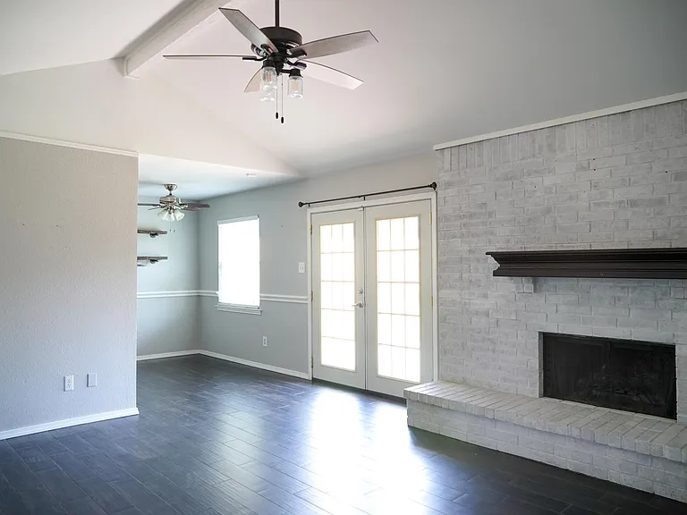 6304 Douglas Dr — Photo 5