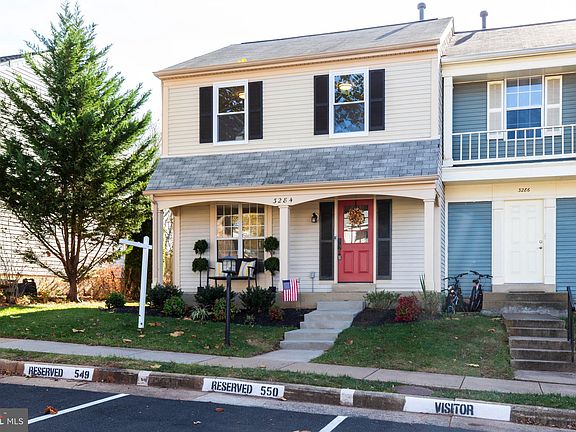 2nd image of 3284 Tayloe Ct