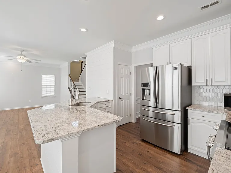 9718 Mitchell Glen Dr — Photo 16