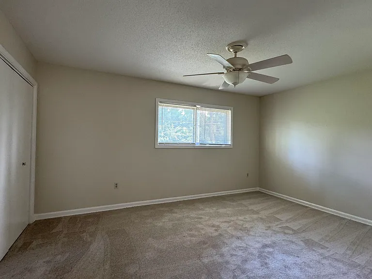 5659 Hinton Pl — Photo 12