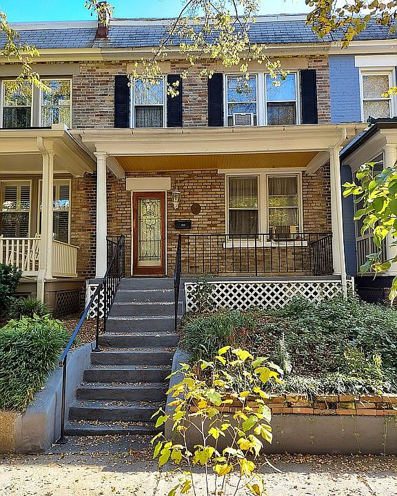 1st image of 105 Harvard St