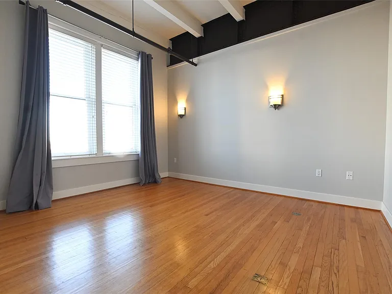 415 22nd St #4B — Photo 13