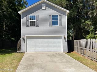145 Patriot Ct, Beaufort, SC 29906