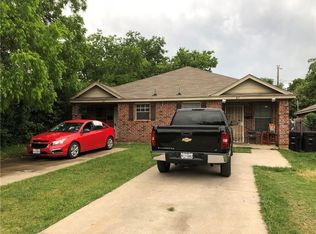 1613 E Powell Ave, Fort Worth, TX 76104