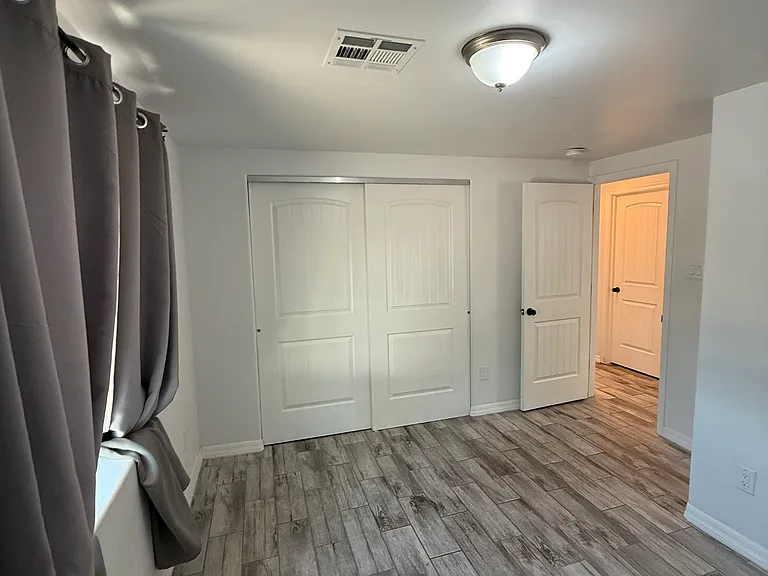 1050 W Rosewood Dr — Photo 14