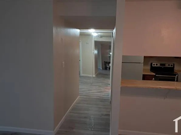 1457 N Camino Alto Dr APT 107, Vallejo, CA 94589