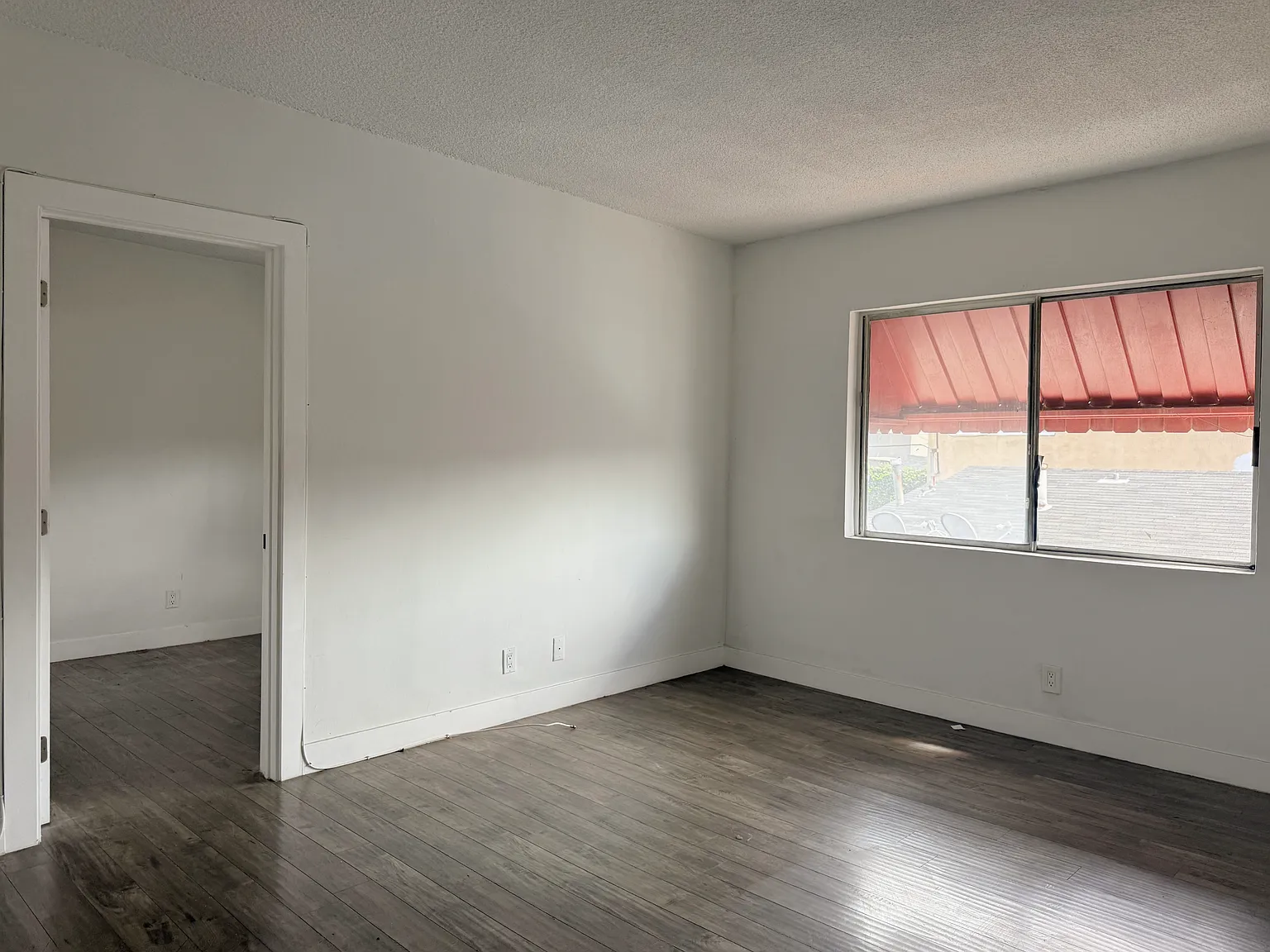 2 bed, $2,050 — Photo 3