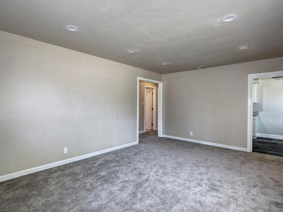 1st image of 5400-5402 Folsom Blvd #5400