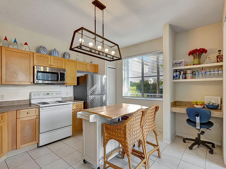 11023 Legacy Ln #204 — Photo 18