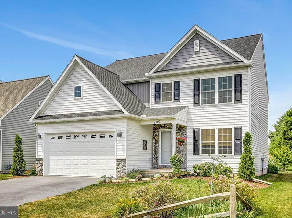 209 Jared Way, New Holland, PA 17557