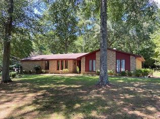 386 York Dr, Rogersville, AL 35652