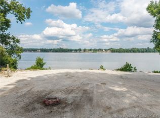 5734 Upper River Road, Jeffersonville, IN 47130