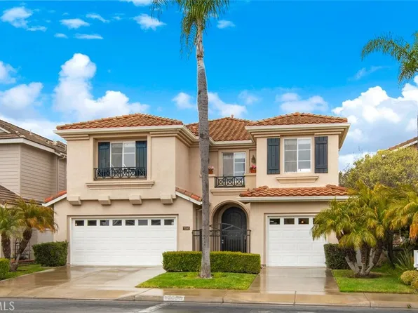 7095 Ashley Dr, Huntington Beach, CA 92648