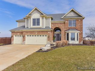 2297 Cryder Ct, Yorkville, IL 60560