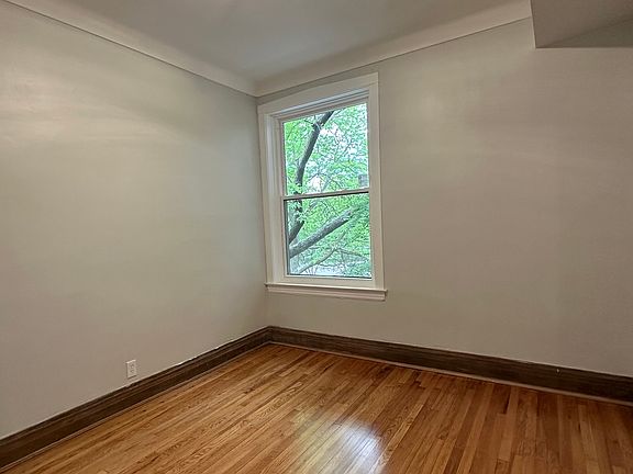 5th image of 2427 N Kedzie Blvd #2