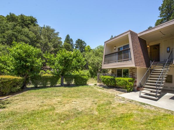 146 Ascot Ct APT 3
