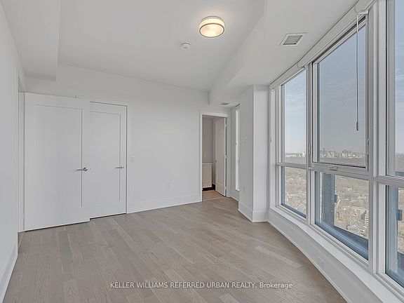 2nd image of 585 Bloor St E #4118