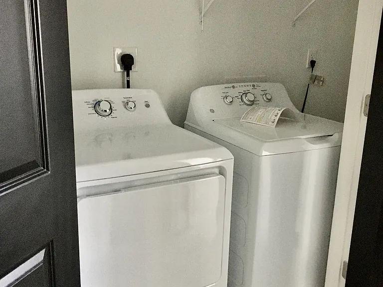 33 Emanuel Ct #1 — Photo 18