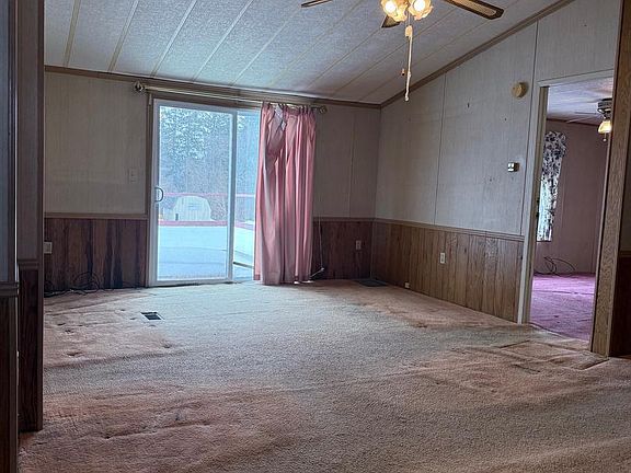 5th image of 109 Azalea Cir