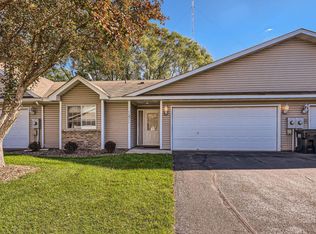 11511 Poppy St NW, Coon Rapids, MN 55433