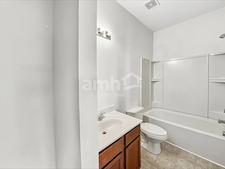 10103 Green Grass Rd — Photo 14
