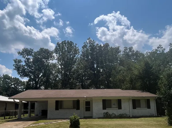 2611 Burma Dr, Pearl, MS 39208