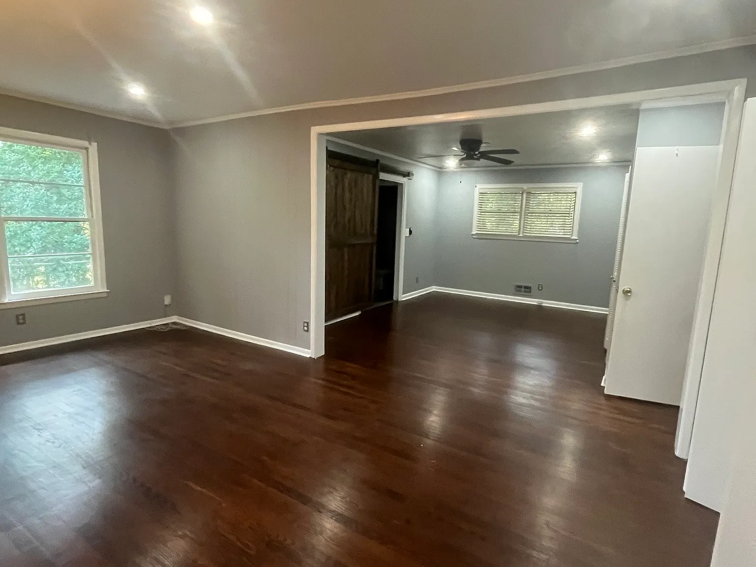 3 bed, 2170 sqft, $2,300 — Photo 4