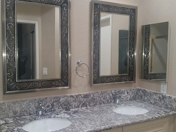 4th image of 32936 Monrovia St