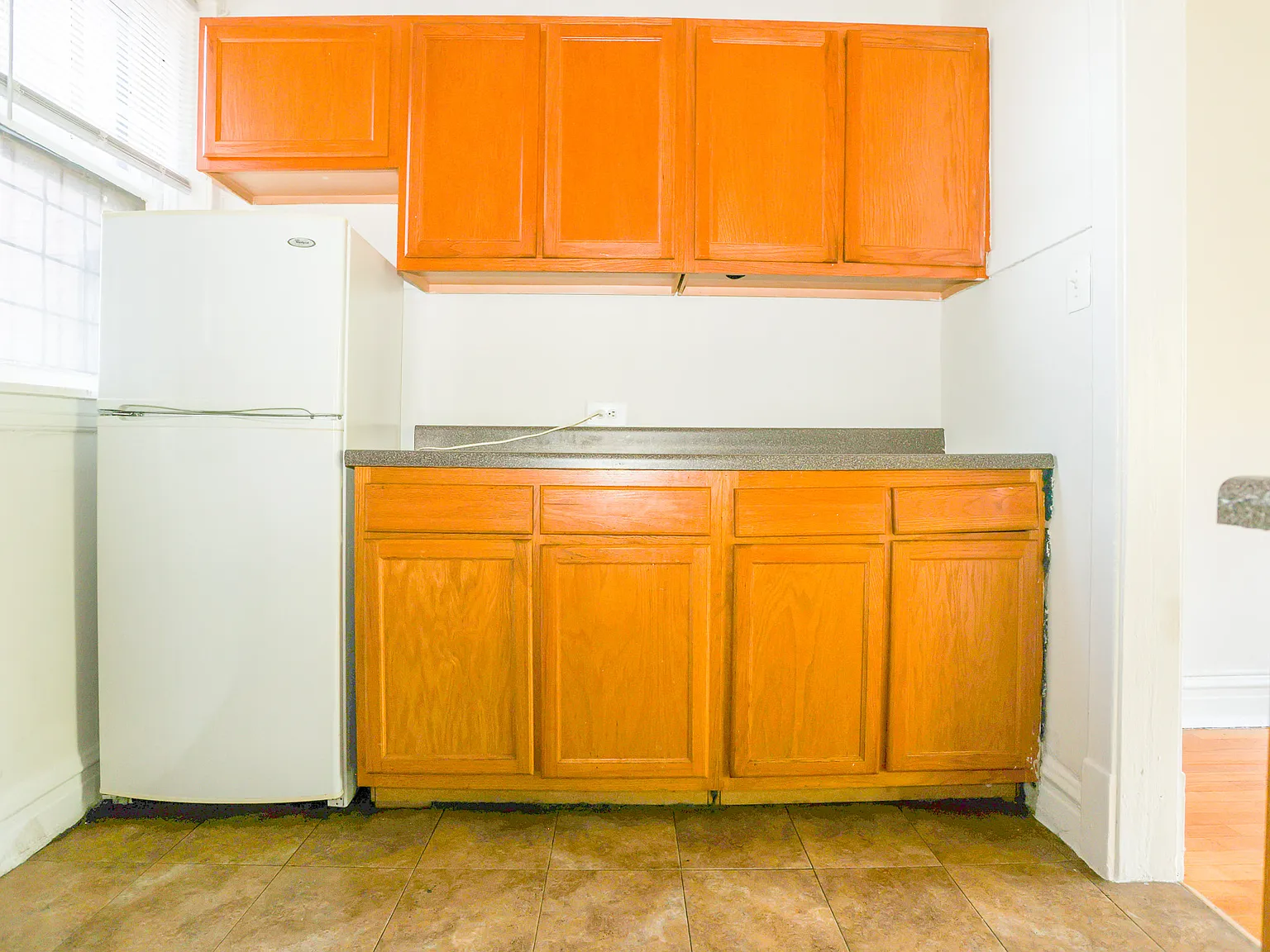 1 bed, 1.0 bath, $1,645 — Photo 4