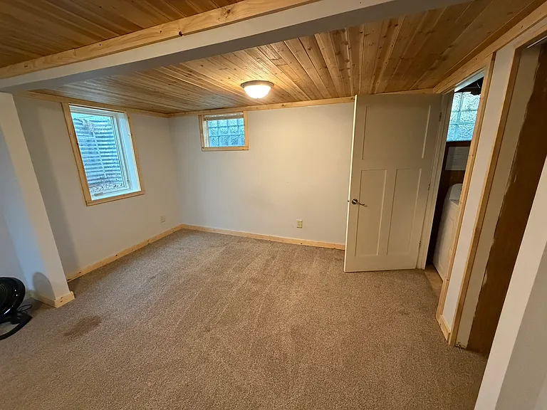 22751 Boyne St NE — Photo 15