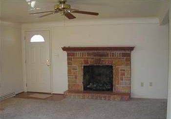 1st image of 608 Sonny Ln