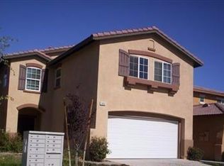 14452 Moon Valley St, Victorville, CA 92394