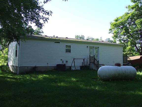 3rd image of 210 E Frisco Ave