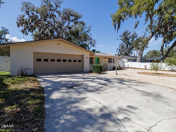 2nd image of 1016 Cherokee Ranch Rd