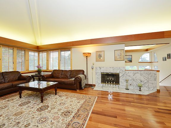 4th image of 21242 Golondrina St